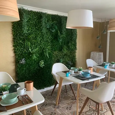 Bed & Breakfast The Vintage Club *